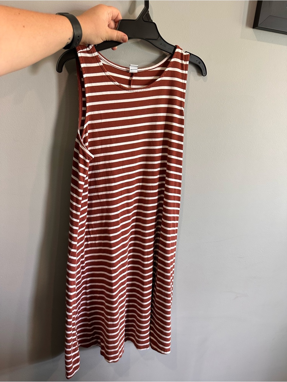 Old Navy Sleeveless Striped Midi Dress in Rust and White